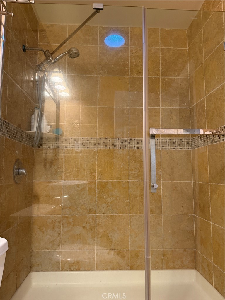 830 N Olive Property Photo 27
