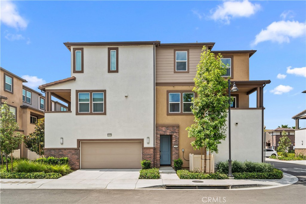 1480 Stratus Dr Property Photo 1