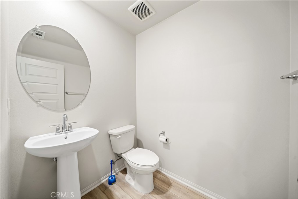 1480 Stratus Dr Property Photo 16