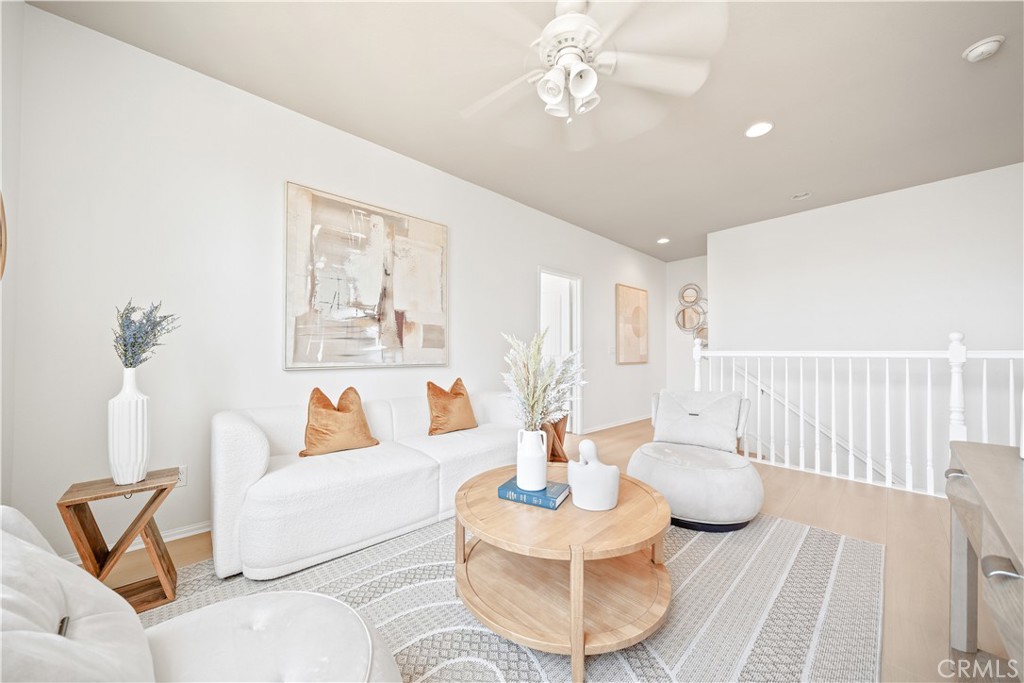 13112 Dancy Street Property Photo 18