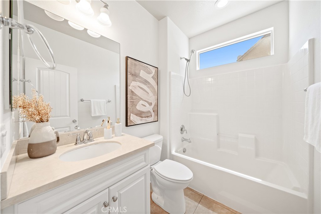 13112 Dancy Street Property Photo 24