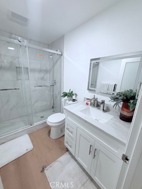 2720 San Francisco Property Photo 21