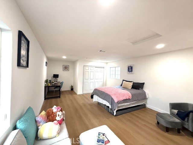 2720 San Francisco Property Photo 24