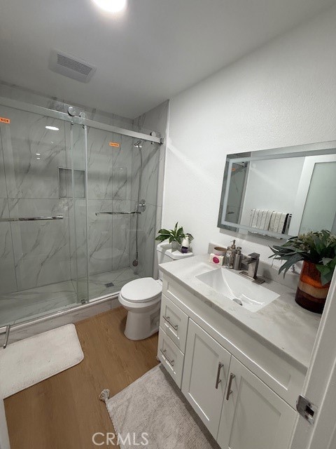 2720 San Francisco Property Photo 26