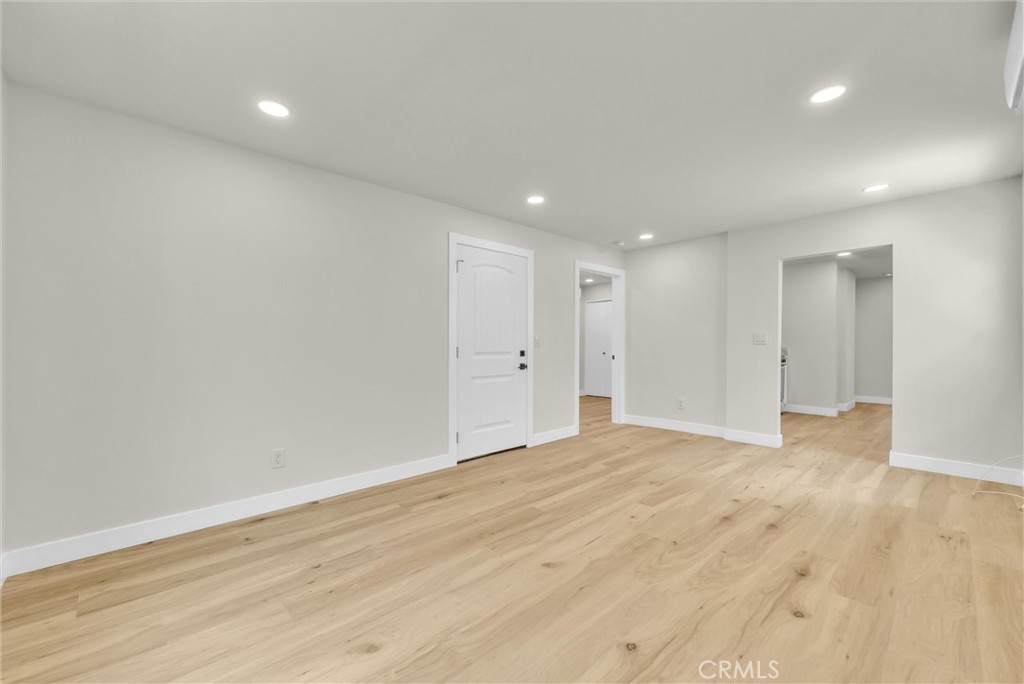 116 -114 N Cornell Property Photo 7