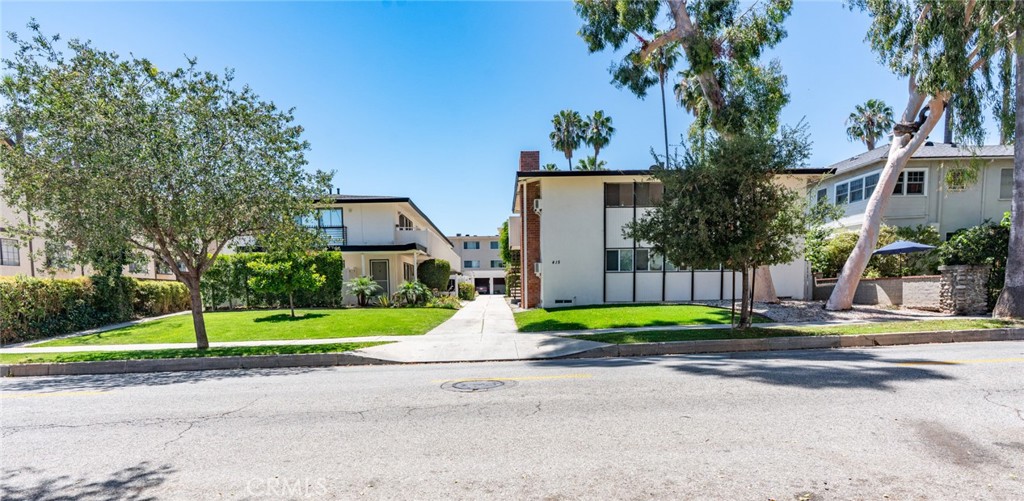 415 S El Molino Property Photo 4