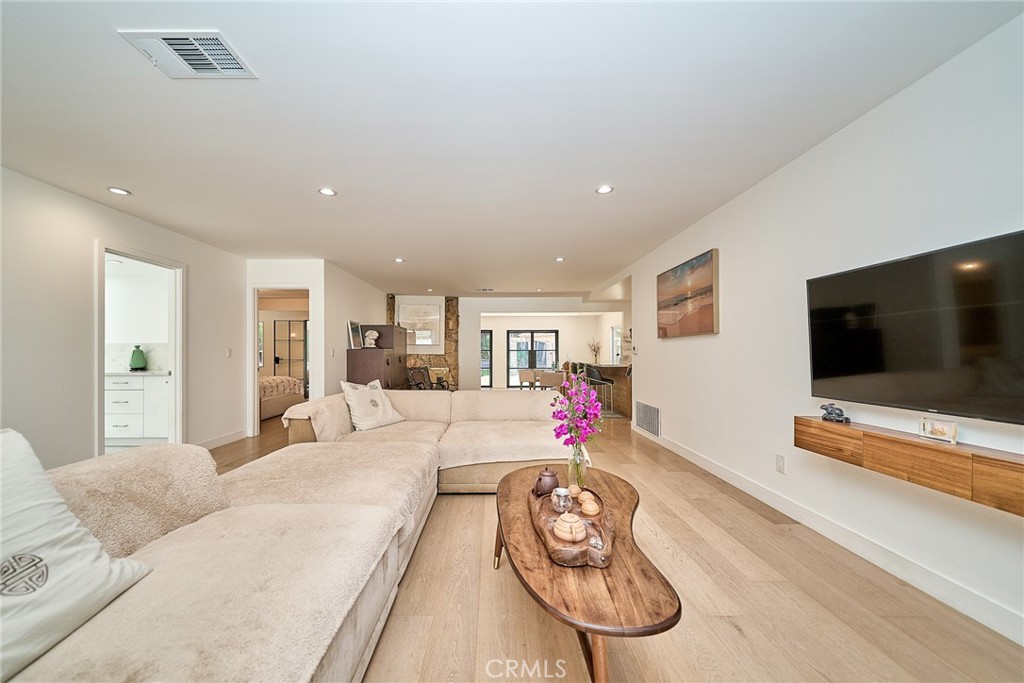 2532 Crooked Creek Property Photo 15