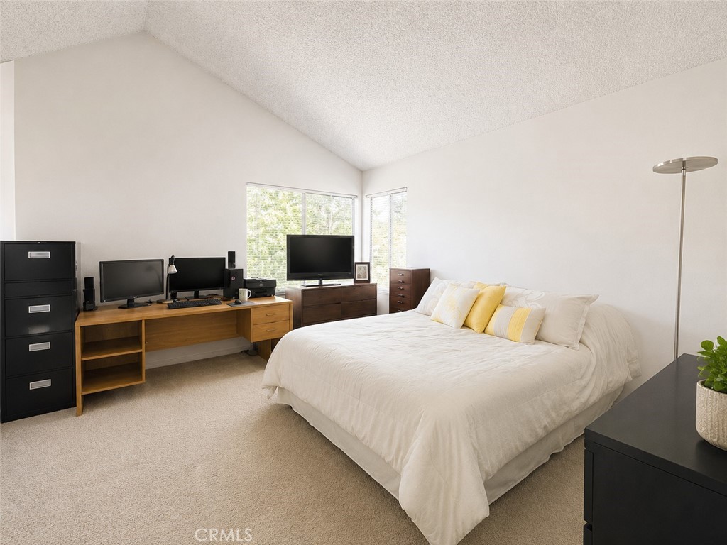1190 Walnut Grove Avenue A Property Photo 11