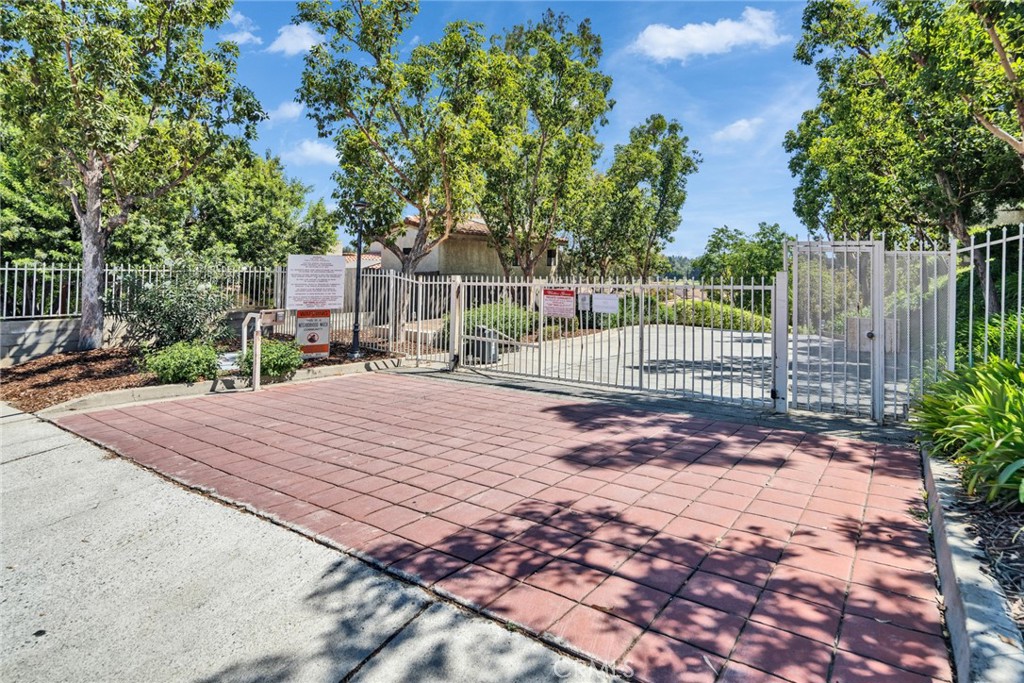 1190 Walnut Grove Avenue A Property Photo 16
