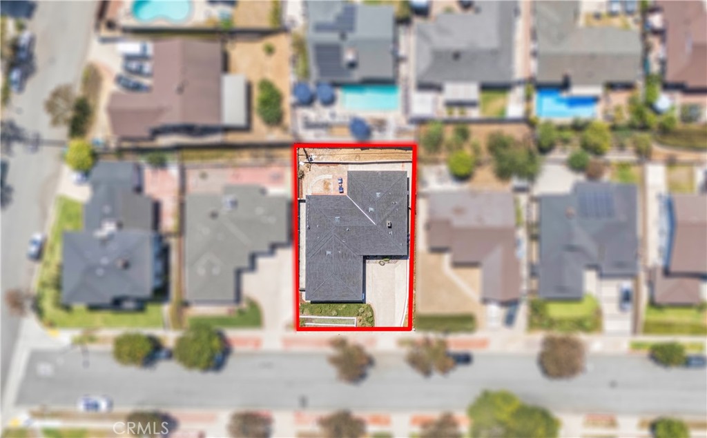 2437 Westmont Property Photo 41