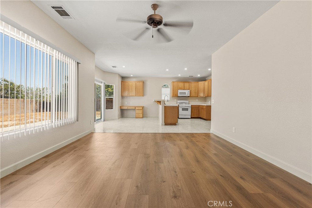 13680 Summit View Street Property Photo 9