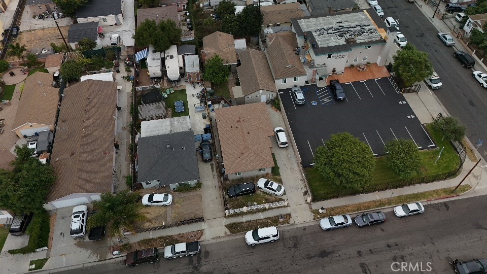 20518 Raymond Property Photo 1