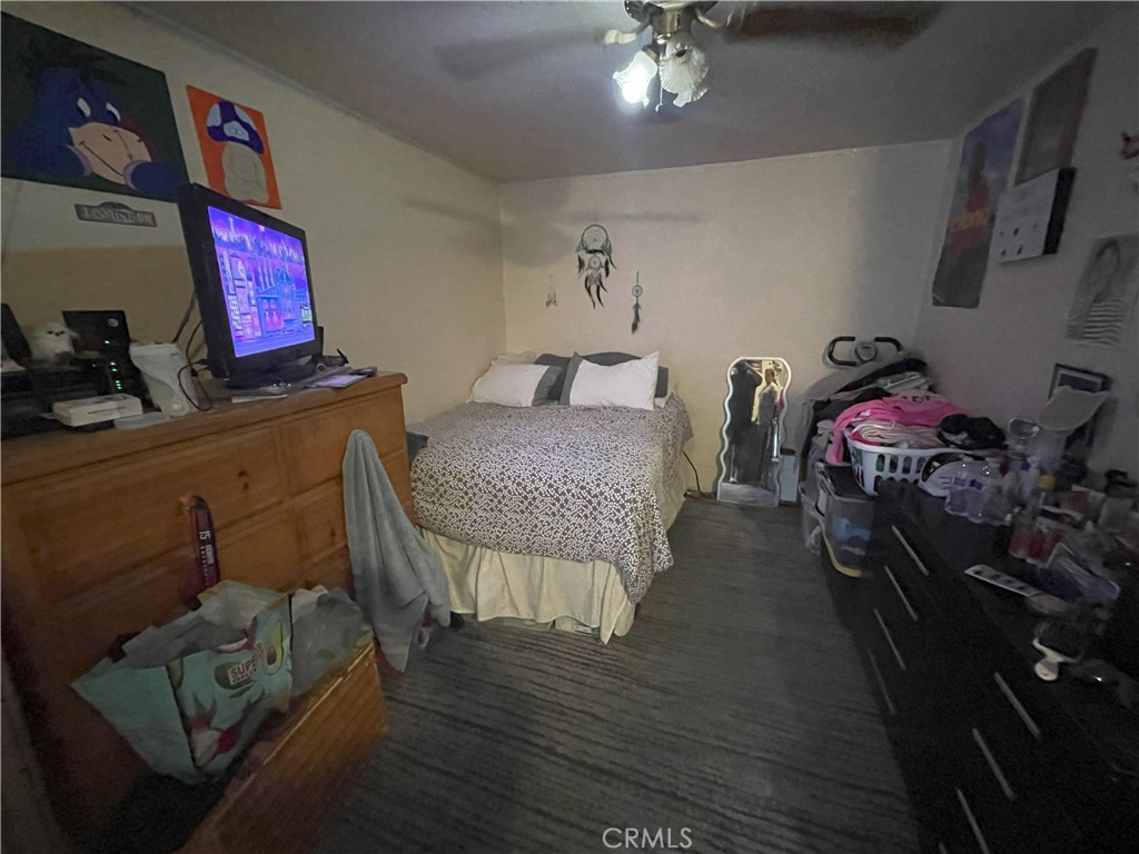 20518 Raymond Property Photo 3
