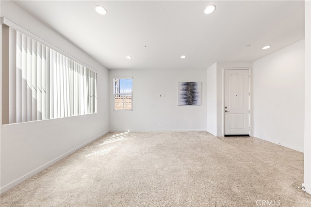 181 Promenade Property Photo 8