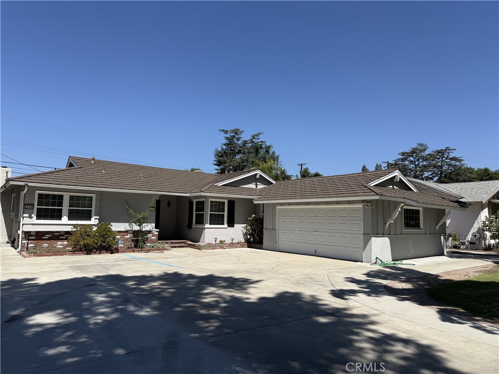 2211 S 8th Property Photo 1