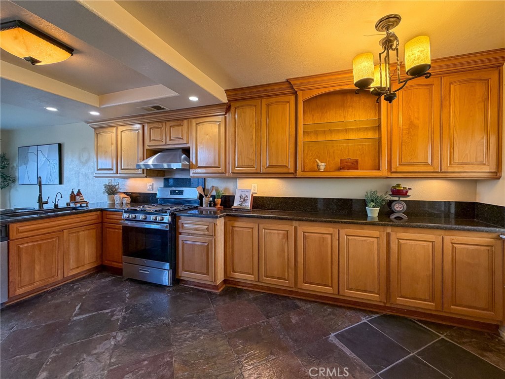 15657 Ladera Vista Property Photo 20