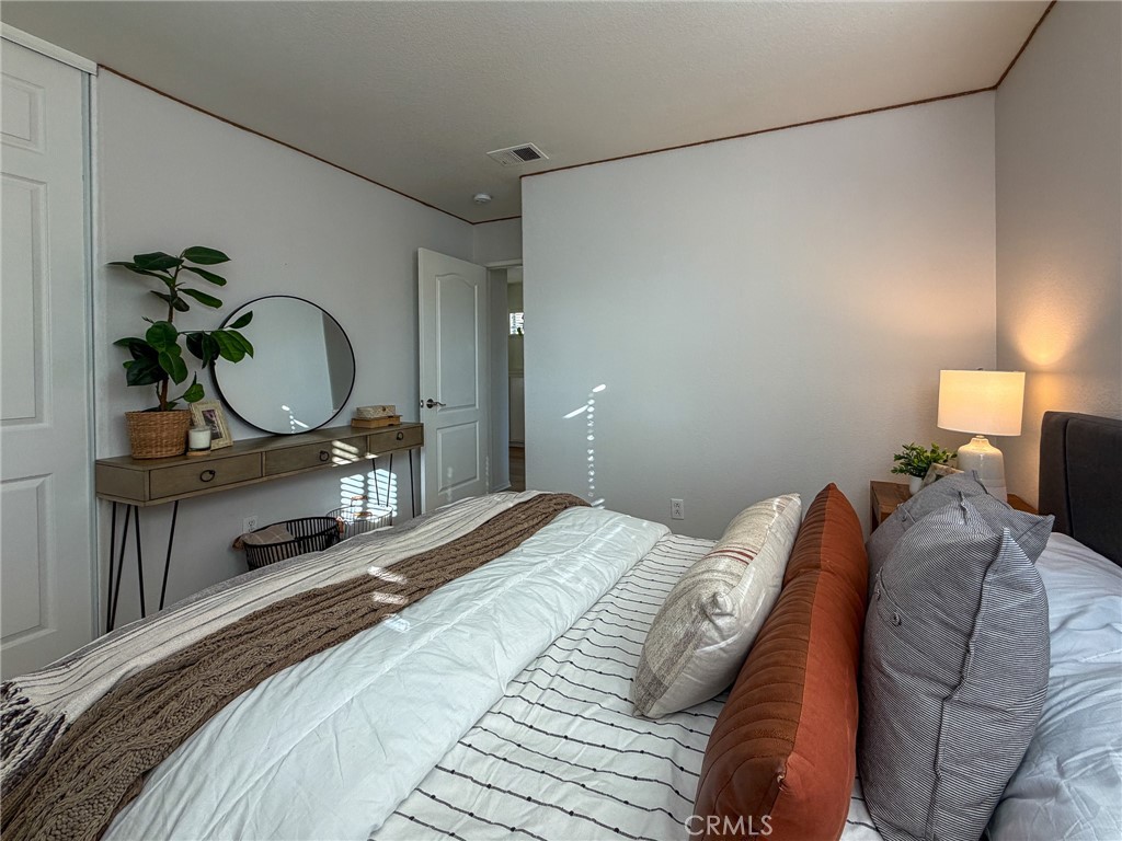 15657 Ladera Vista Property Photo 32
