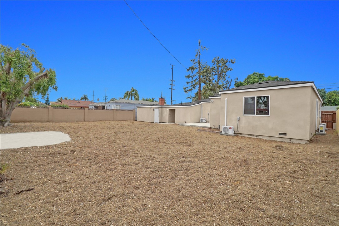 8430 Manzanar Avenue Property Photo 8