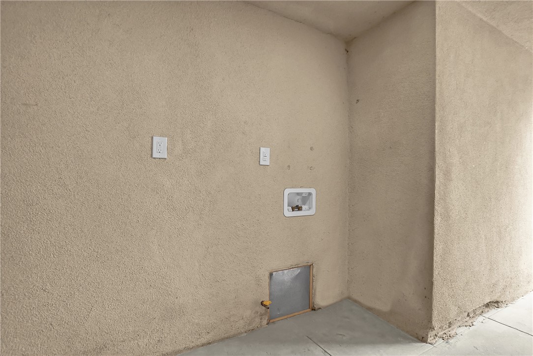 8430 Manzanar Avenue Property Photo 13