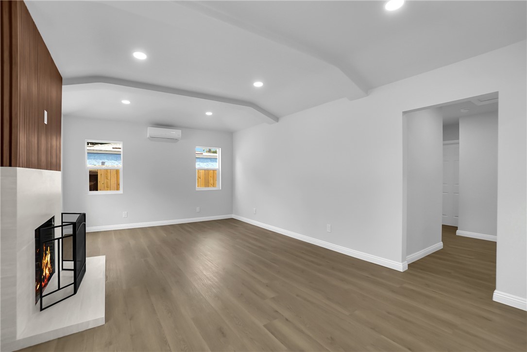 8430 Manzanar Avenue Property Photo 17
