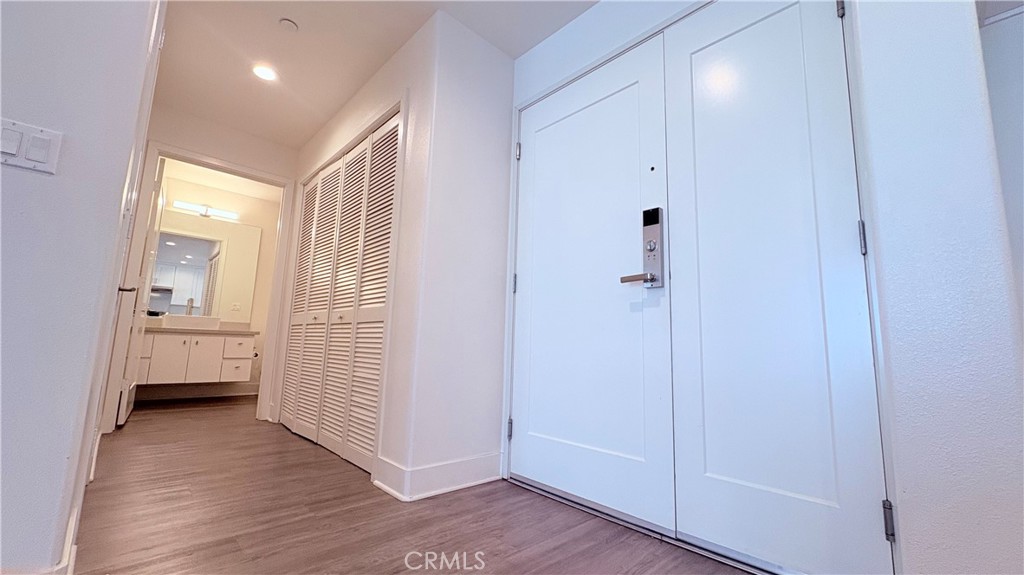 56 E Duarte Road #320 Property Photo 17