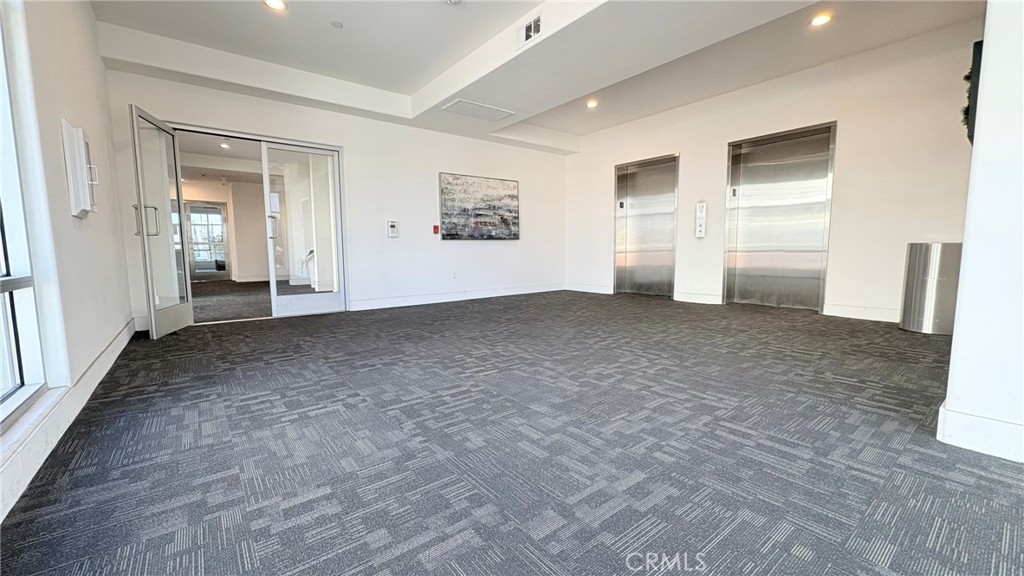56 E Duarte Road #320 Property Photo 26
