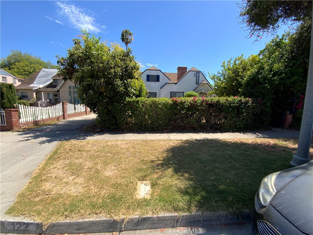122 E Linda Vista Avenue Property Photo 1