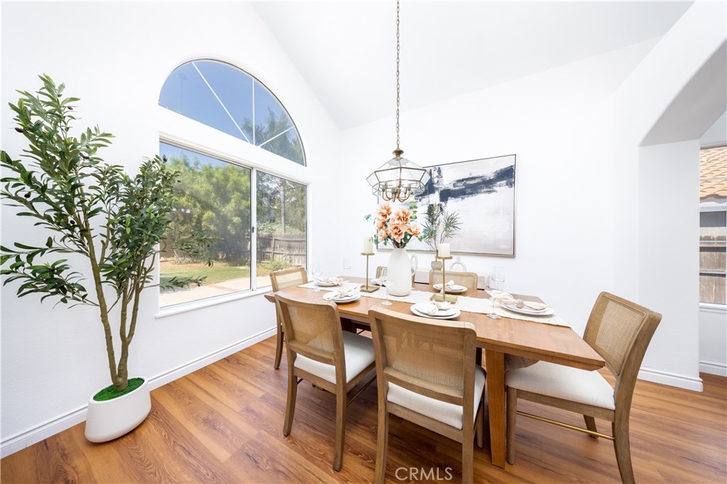 2112 Mammoth Property Photo 8