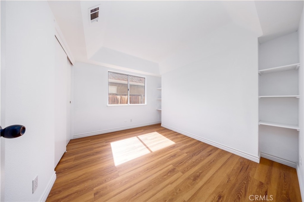 2112 Mammoth Property Photo 15