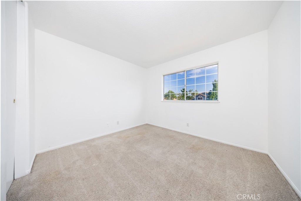 2112 Mammoth Property Photo 26