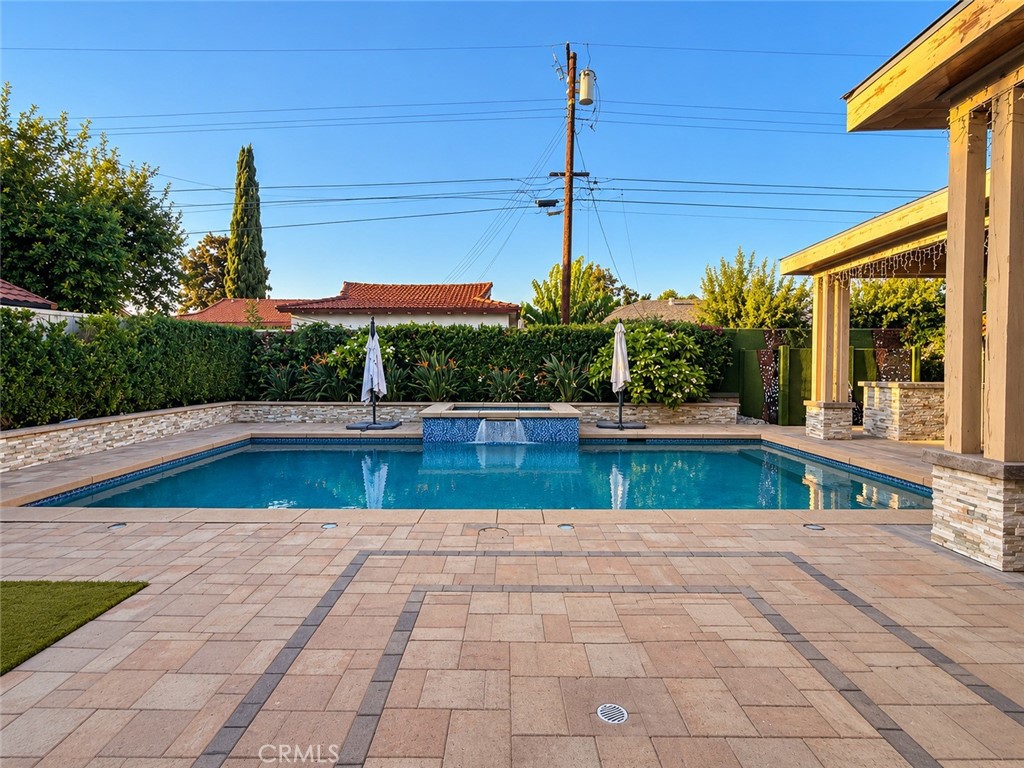 63 W Camino Real Avenue Property Photo 3