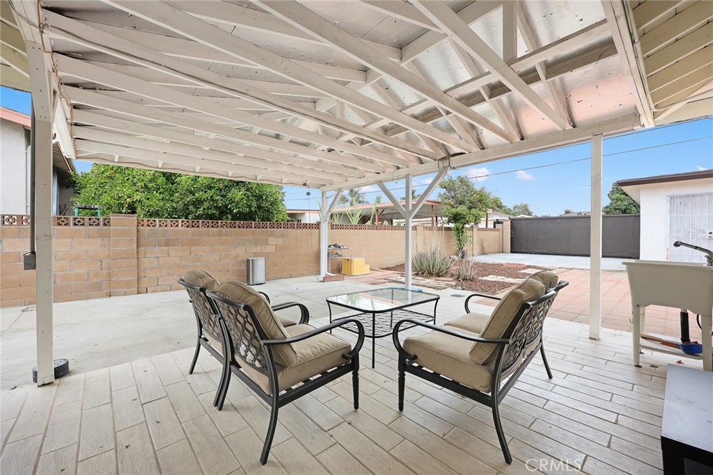5024 Baldwin Park Boulevard Property Photo 21