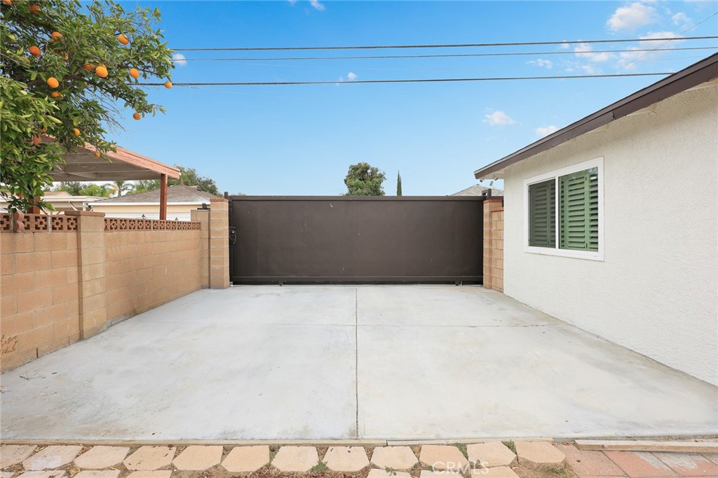 5024 Baldwin Park Boulevard Property Photo 26