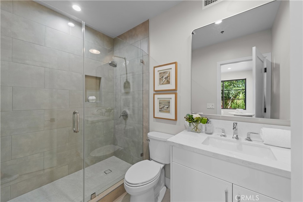 728 Bonita Dr Property Photo 36