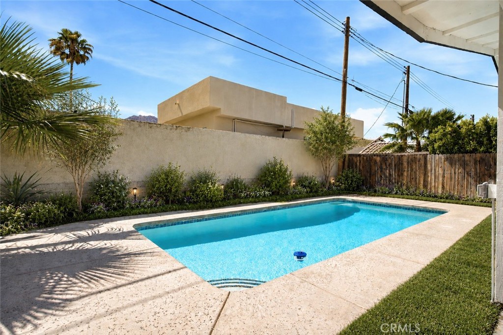 54105 Avenida Mendoza Property Photo 3