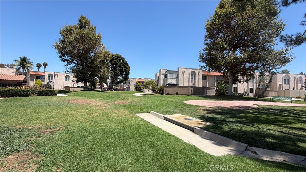 212 S Kraemer Property Photo 2