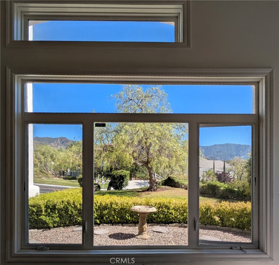 15435 Live Oak Springs Canyon Property Photo 8
