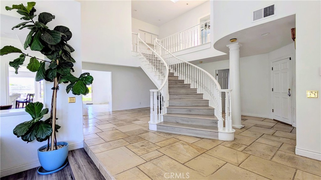 15435 Live Oak Springs Canyon Property Photo 9