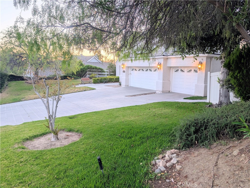 15435 Live Oak Springs Canyon Property Photo 28