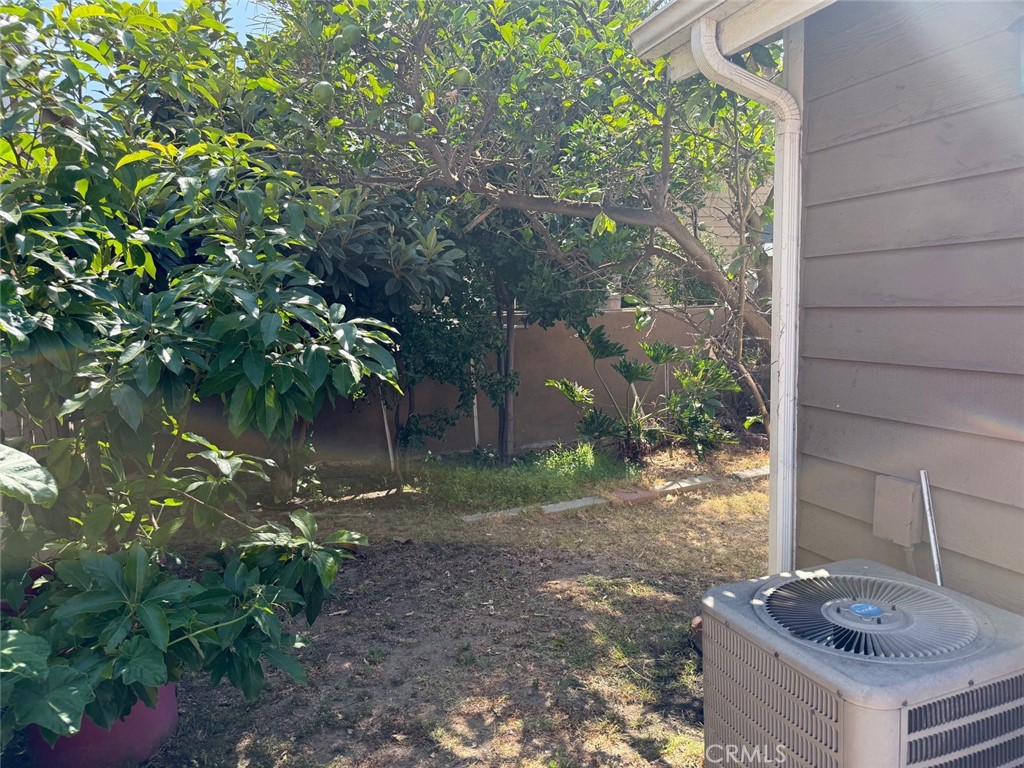 6975 Agra Property Photo 9