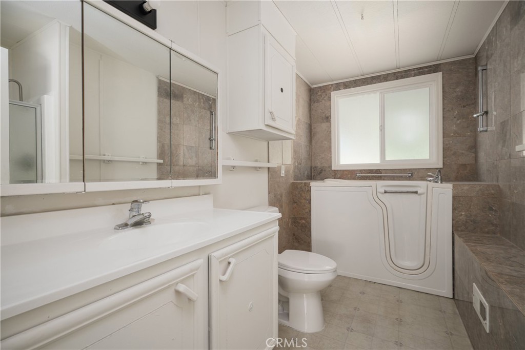 3210 Santa Maria Way 146 Property Photo 16