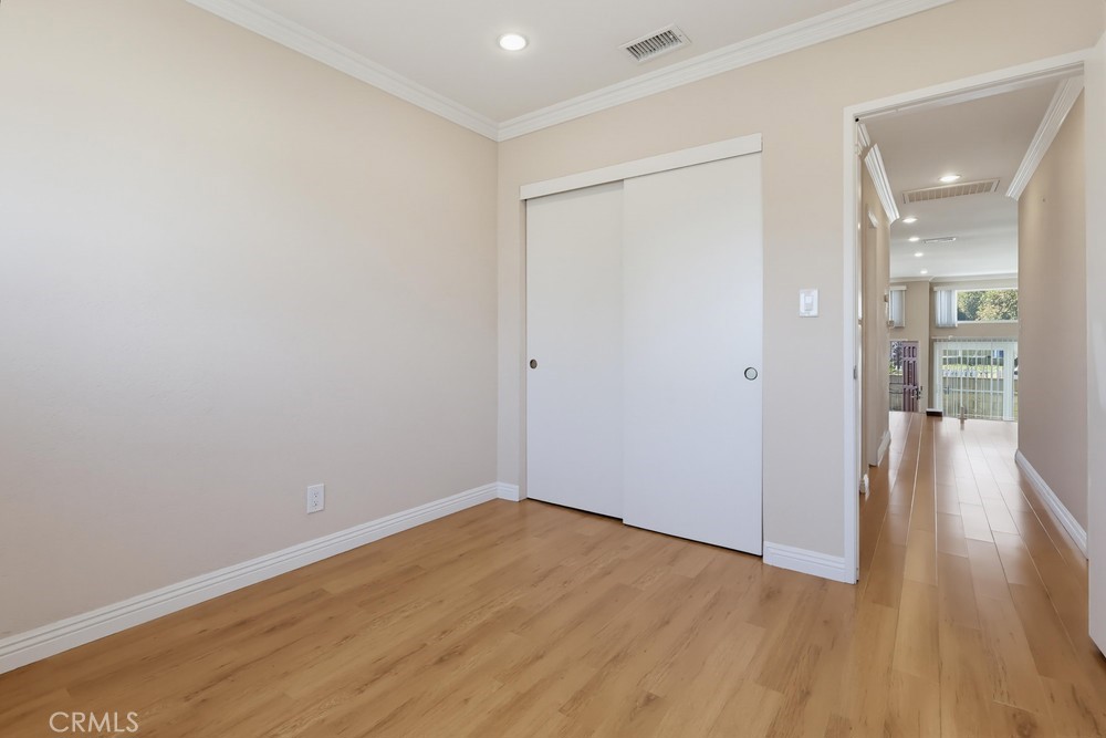 415 Sefton Avenue G Property Photo 23