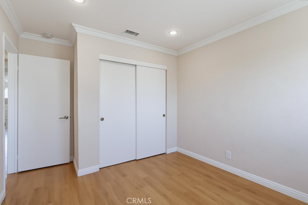415 Sefton Avenue G Property Photo 26