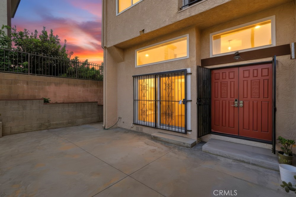 415 Sefton Avenue G Property Photo 45