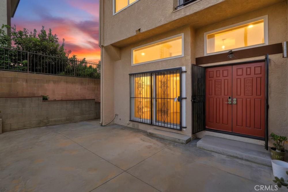 415 Sefton Avenue G Property Photo 45