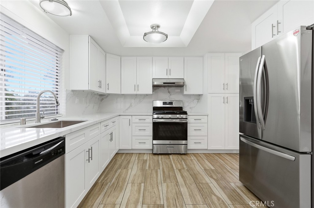 11129 Canyon Meadows Property Photo 4