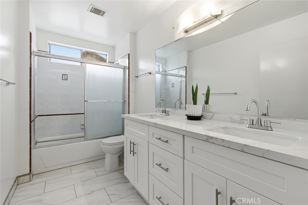 11129 Canyon Meadows Property Photo 9