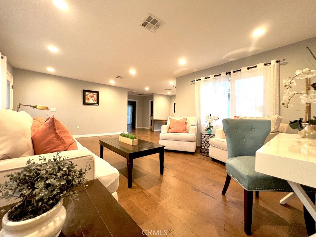 6628 N Golden West Property Photo 5