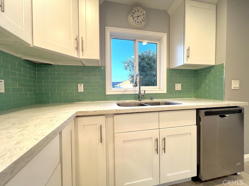 6628 N Golden West Property Photo 7