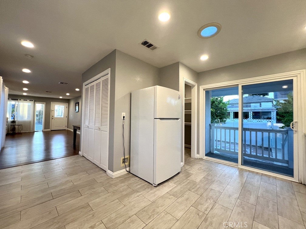 6628 N Golden West Property Photo 10